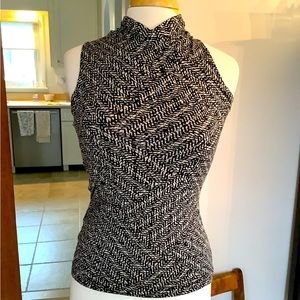 Gorgeous Ann Taylor sleeveless top
